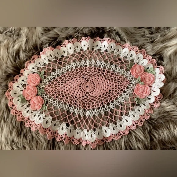 Table cloth - Picture 1 of 2